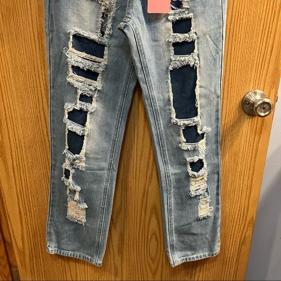 NEW Bamboo Deconstructed & Distressed High Rise Skinny Mom Jeans Juniors Size 1 - Picture 3 of 9